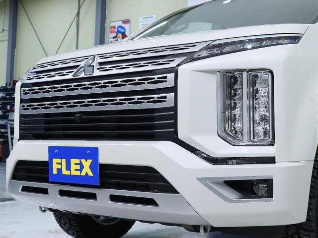 デリカＤ：５ Ｇ　パワーパッケージ　純正ブラック塗装アルミホイール　ＹＯＫＯＨＡＭＡ　ジオランダー１８インチタイヤ　１インチリフトアップ　クラシックブラウンシートカバー　ＡＬＰＩＮＥ　ＢＩＧ－Ｘ　ＥＴＣ　ＡＬＰＩＮＥ１０．０１フリップ（3枚目）