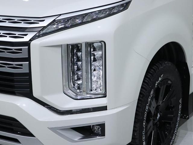 デリカＤ：５ Ｇ　パワーパッケージ　純正ブラック塗装アルミホイール　ＹＯＫＯＨＡＭＡ　ジオランダー１８インチタイヤ　１インチリフトアップ　クラシックブラウンシートカバー　ＡＬＰＩＮＥ　ＢＩＧ－Ｘ　ＥＴＣ　ＡＬＰＩＮＥ１０．０１フリップ（7枚目）