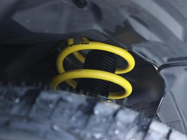 デリカＤ：５ Ｇ　パワーパッケージ　純正ブラック塗装アルミホイール　ＹＯＫＯＨＡＭＡ　ジオランダー１８インチタイヤ　１インチリフトアップ　クラシックブラウンシートカバー　ＡＬＰＩＮＥ　ＢＩＧ－Ｘ　ＥＴＣ　ＡＬＰＩＮＥ１０．０１フリップ（9枚目）