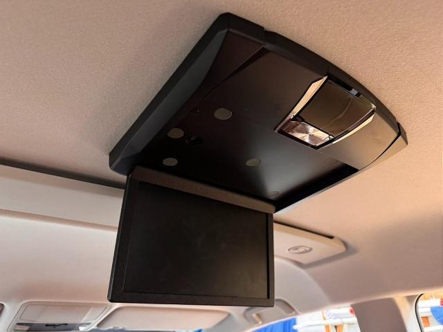 デリカＤ：５ Ｇ　パワーパッケージ　純正ブラック塗装アルミホイール　ＹＯＫＯＨＡＭＡ　ジオランダー１８インチタイヤ　１インチリフトアップ　クラシックブラウンシートカバー　ＡＬＰＩＮＥ　ＢＩＧ－Ｘ　ＥＴＣ　ＡＬＰＩＮＥ１０．０１フリップ（19枚目）