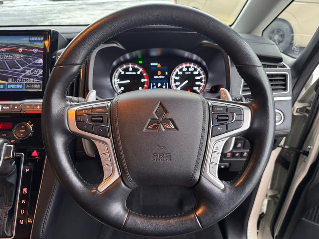 デリカＤ：５ Ｇ　パワーパッケージ　純正ブラック塗装アルミホイール　ＹＯＫＯＨＡＭＡ　ジオランダー１８インチタイヤ　１インチリフトアップ　クラシックブラウンシートカバー　ＡＬＰＩＮＥ　ＢＩＧ－Ｘ　ＥＴＣ　ＡＬＰＩＮＥ１０．０１フリップ（52枚目）