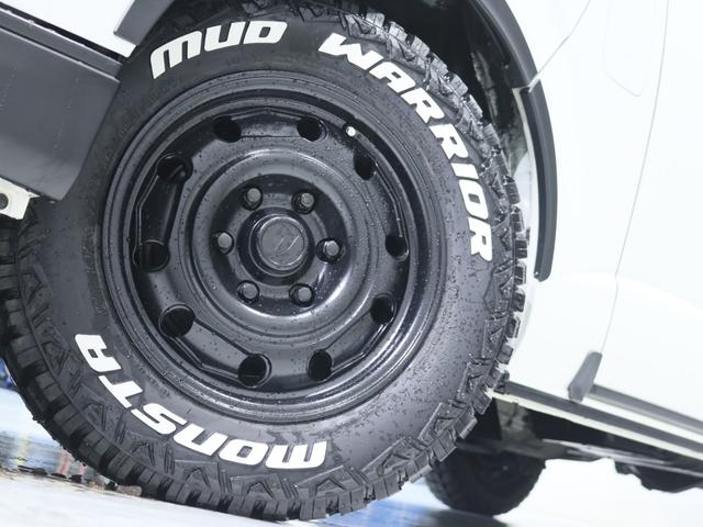 ハイエースワゴン ＧＬ　厳選中古車　内装架装Ｖｅｒ．２　ＬＥＤヘッドランプ　パワスラ　バックモニター付き自動防眩ミラー　スマートエントリー＆プッシュスタート　寒冷地仕様　スポイラー　タイヤ　ホイル　ＬＥＤテール　ナビ　ＥＴＣ（37枚目）