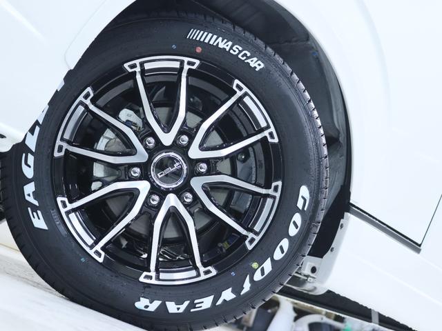 ハイエースバン ＳロングワイドＤＸ　ＧＬパッケージ　フローリング施工　トリムレザー　フロントスポイラー　オーバーフェンダー　Ｄｅｌｆ０６　アルミホイール　ナスカータイヤ　クラシックキャメルシートカバー　Ｔｙｐｅ２ベッドキットＢＩＧ－Ｘフローティングナビ（36枚目）