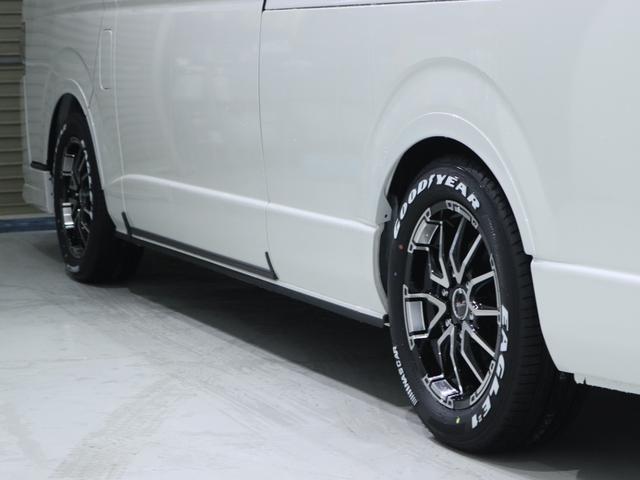 ハイエースバン ＳロングワイドＤＸ　ＧＬパッケージ　フローリング施工　トリムレザー　フロントスポイラー　オーバーフェンダー　Ｄｅｌｆ０６　アルミホイール　ナスカータイヤ　クラシックキャメルシートカバー　Ｔｙｐｅ２ベッドキットＢＩＧ－Ｘフローティングナビ（43枚目）