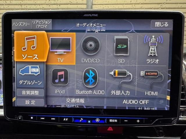 ハイエースワゴン グランドキャビン　Ｔ－Ｆｏｒｃｅスポイラー　オーバーフェンダー　ＸＲ－６　アルミホイール　オープンカントリー　フロントスタビライザー　リアスタビライザー　社外リーフスプリング　ショックアブソーバー　ＢＩＧ－Ｘナビ（17枚目）