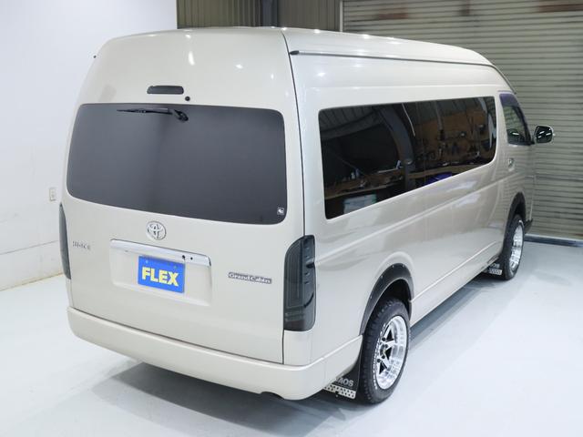 ハイエースワゴン グランドキャビン　Ｔ－Ｆｏｒｃｅスポイラー　オーバーフェンダー　ＸＲ－６　アルミホイール　オープンカントリー　フロントスタビライザー　リアスタビライザー　社外リーフスプリング　ショックアブソーバー　ＢＩＧ－Ｘナビ（40枚目）