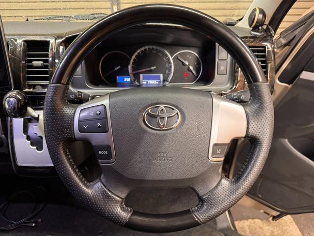 ハイエースワゴン グランドキャビン　Ｔ－Ｆｏｒｃｅスポイラー　オーバーフェンダー　ＸＲ－６　アルミホイール　オープンカントリー　フロントスタビライザー　リアスタビライザー　社外リーフスプリング　ショックアブソーバー　ＢＩＧ－Ｘナビ（56枚目）