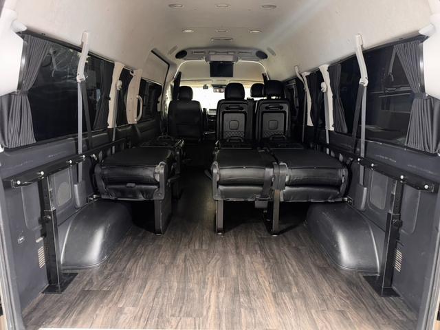 ハイエースワゴン グランドキャビン　Ｔ－Ｆｏｒｃｅスポイラー　オーバーフェンダー　ＸＲ－６　アルミホイール　オープンカントリー　フロントスタビライザー　リアスタビライザー　社外リーフスプリング　ショックアブソーバー　ＢＩＧ－Ｘナビ（79枚目）