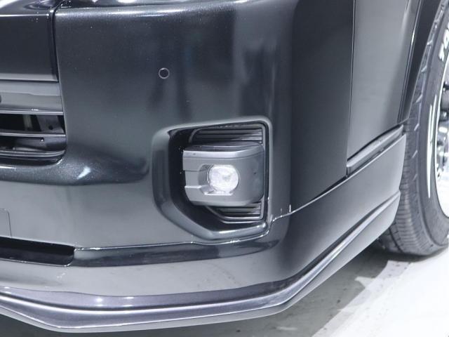 ハイエースバン スーパーＧＬ　ダークプライムＩＩ　デジタルインナーミラー　インテリジェントクリアランスソナー　ＰＶＭ　ＡＣ１００Ｖ　寒冷地仕様　パワスラ　４１５コブラエアロ　ナビ　ＥＴＣ　床張り　ベットキット　１．５ｉｎローダウン　テールランプ（13枚目）