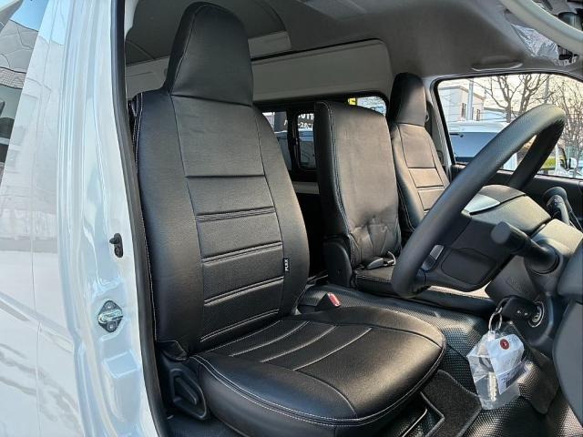 ハイエースバン ＳロングワイドＤＸ　ＧＬパッケージ　デジタルインナーミラー　インテリジェントクリアランスソナー　パノラミックビューモニター　寒冷地仕様　床張　フロントスポイラー　オーバーフェンダー　ホイル　タイヤ　ＢＩＧ－ＤＡ　ＥＴＣ　各所ブラック塗装（12枚目）