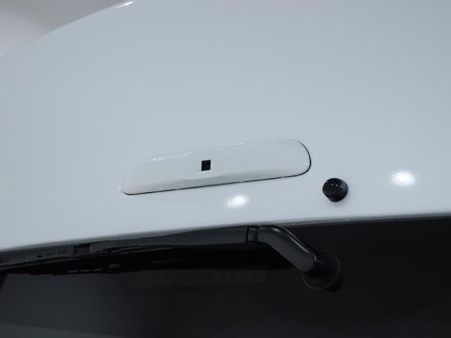 ハイエースバン ＳロングワイドＤＸ　ＧＬパッケージ　デジタルインナーミラー　インテリジェントクリアランスソナー　パノラミックビューモニター　寒冷地仕様　床張　フロントスポイラー　オーバーフェンダー　ホイル　タイヤ　ＢＩＧ－ＤＡ　ＥＴＣ　各所ブラック塗装（25枚目）