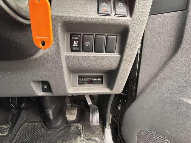 NV350キャラバンバン スーパーロングワイドDXターボ クロムギアパッケージ 4ドアバン2.5DT DX SロングワイドHR 4WD(22枚目)