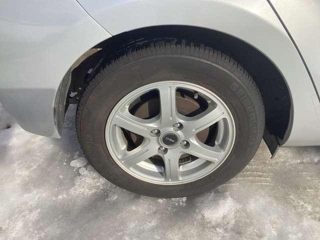 アクア S 4WD バックカメラ ハイブリッド マフラー加速適用車(11枚目)