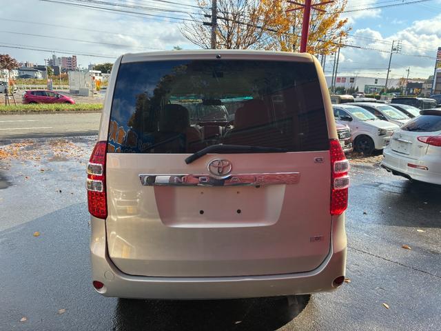 ノア Ｇ　４ＷＤ　両側パワースライド　リフトアップ　シートカバー　シートヒーター　エンジンスターター（2枚目）