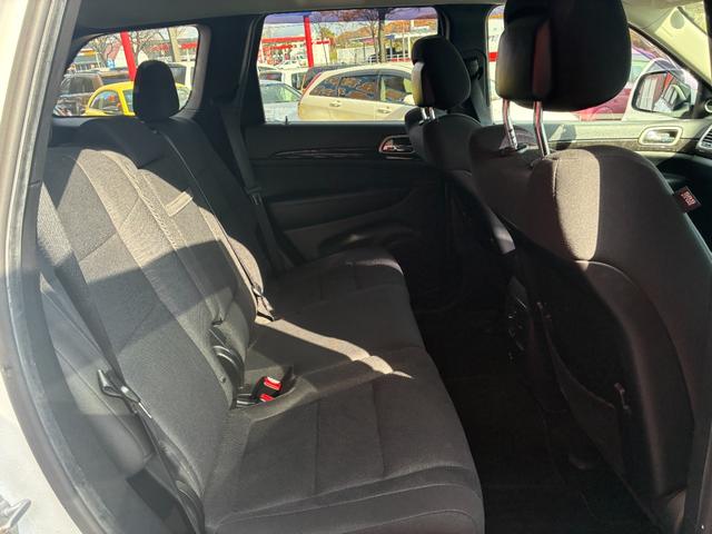 ジープ・グランドチェロキー ラレード 4WD ナビTV 22AW ドラレコ(8枚目)