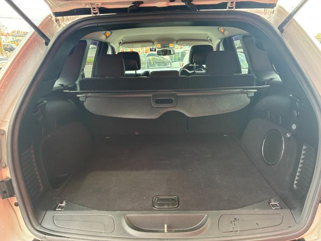 ジープ・グランドチェロキー ラレード 4WD ナビTV 22AW ドラレコ(9枚目)