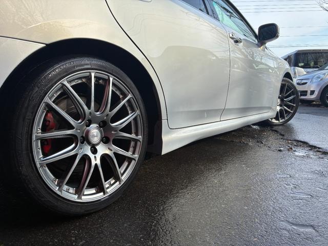 クラウン アスリートｉ－Ｆｏｕｒ　スペシャルナビＰ　車高調ローダウン　社外１８ＡＷ（15枚目）