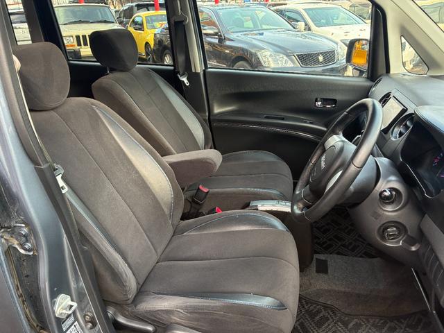 タントエグゼ カスタムRS 4WD ナビTV(7枚目)