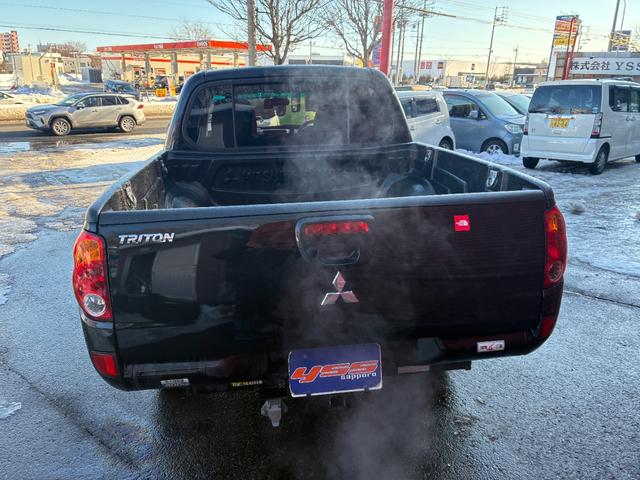 トライトン ベースグレード　４ＷＤ　ヒッチメンバー（2枚目）