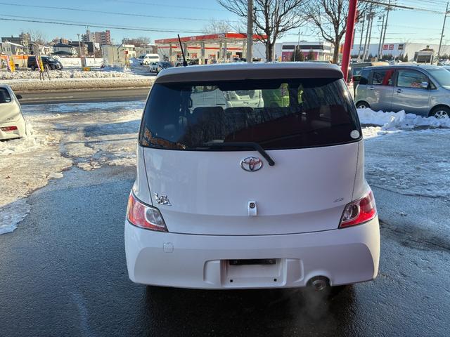 ｂＢ Ｚ　４ＷＤ　ナビＴＶ（2枚目）