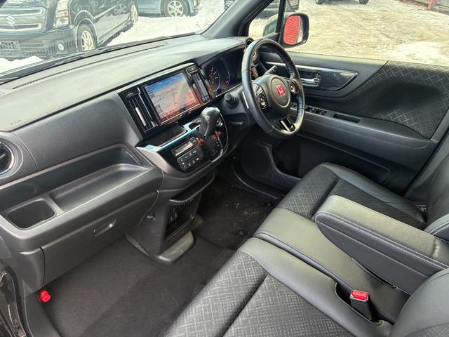 Ｎ－ＷＧＮカスタム Ｇ・ターボパッケージ　ナビＴＶ　車高調　１５ＡＷ（5枚目）