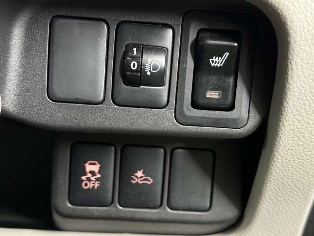 デイズ Ｘ　４ＷＤ　１２ヶ月点検海　下廻防錆塗装　夏冬タイヤ（4枚目）