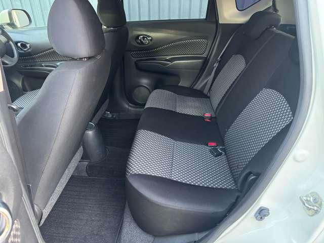 ノート ライダー　４ＷＤ　寒冷地仕様　純正エアロ　クルーズコントロール　キーレスエントリー（17枚目）