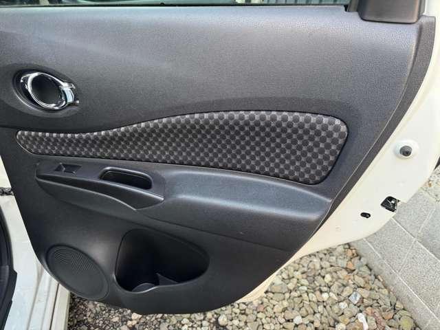 ノート ライダー　４ＷＤ　寒冷地仕様　純正エアロ　クルーズコントロール　キーレスエントリー（21枚目）