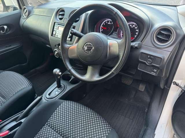 ノート ライダー　４ＷＤ　寒冷地仕様　純正エアロ　クルーズコントロール　キーレスエントリー（22枚目）