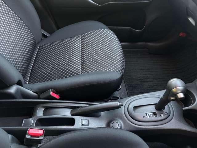 ノート ライダー　４ＷＤ　寒冷地仕様　純正エアロ　クルーズコントロール　キーレスエントリー（35枚目）