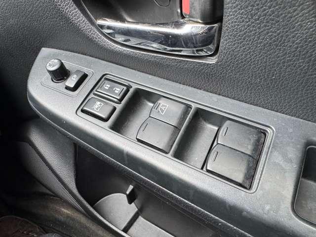 インプレッサスポーツ ２．０ｉアイサイト　４ＷＤ　ナビ　ＴＶ　Ｂカメラ　Ｂｌｕｅｔｏｏｔｈ　ワンオーナー車（32枚目）