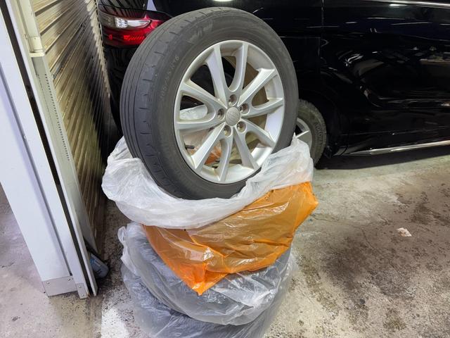 インプレッサスポーツ ２．０ｉアイサイト　４ＷＤ　夏冬タイヤ　ナビ　ＴＶ　Ｂカメラ　Ｅｇスターター（8枚目）