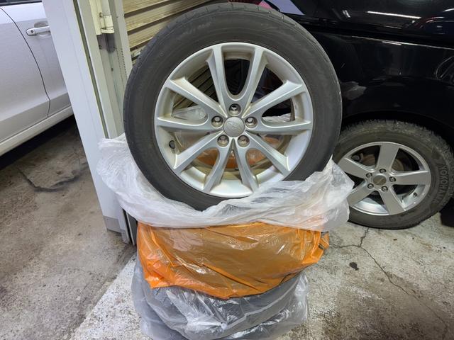 インプレッサスポーツ ２．０ｉアイサイト　４ＷＤ　夏冬タイヤ　ナビ　ＴＶ　Ｂカメラ　Ｅｇスターター（9枚目）