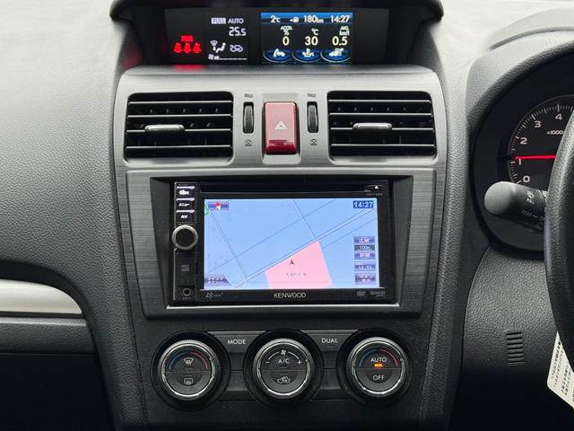 インプレッサスポーツ ２．０ｉアイサイト　４ＷＤ　夏冬タイヤ　ナビ　ＴＶ　Ｂカメラ　Ｅｇスターター（32枚目）