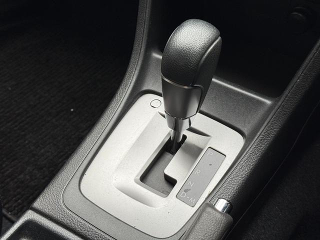 インプレッサスポーツ ２．０ｉアイサイト　４ＷＤ　夏冬タイヤ　ナビ　ＴＶ　Ｂカメラ　Ｅｇスターター（45枚目）