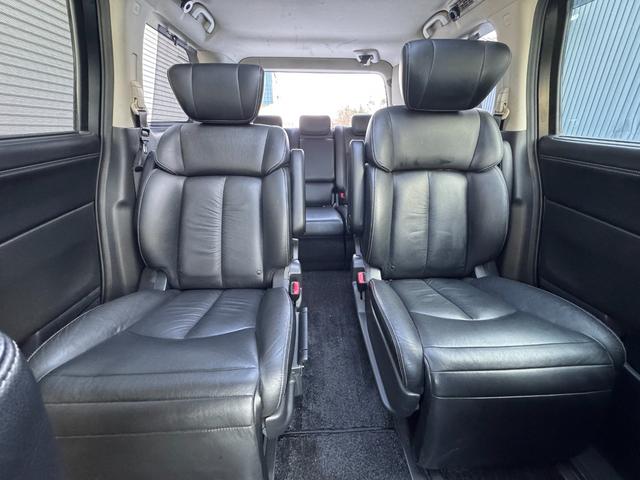 エルグランド ライダー　黒本革シート　サンルーフ　両側Ｐスライド　パワーバックドア（5枚目）