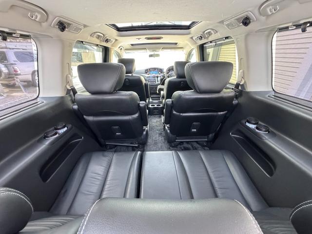 エルグランド ライダー　黒本革シート　サンルーフ　両側Ｐスライド　パワーバックドア（12枚目）