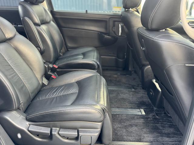 エルグランド ライダー　黒本革シート　サンルーフ　両側Ｐスライド　パワーバックドア（30枚目）