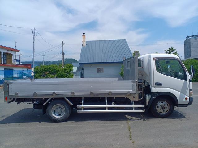 日野 デュトロ