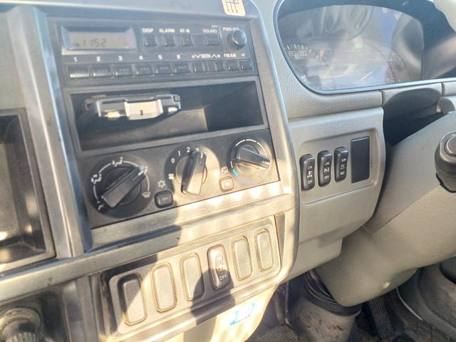 ファイター ４トン　ローダーダンプ　ロングダンプ　積載３１００ｋ　荷台内寸長さ４００センチ　幅２０６センチ（23枚目）