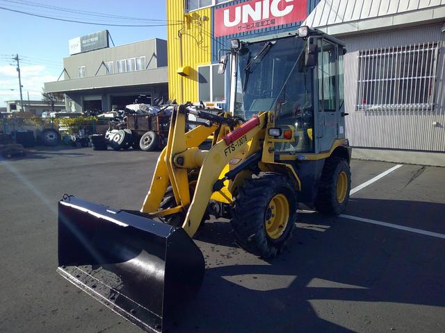 日本 ヤンマー V3-6 ホイールローダー タイヤショベル ヒーター アワー3721h(3枚目)