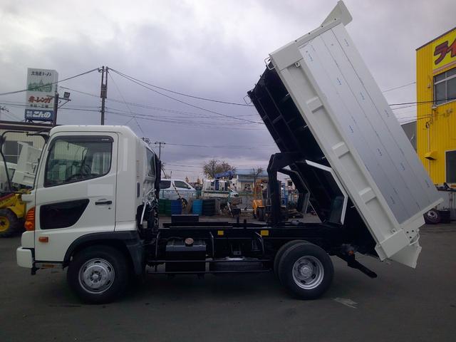 ヒノレンジャー ４トン　ダンプ　深ダンプ　排雪ダンプ　砂利ダンプ　アルミ差し枠　積載３５００ｋ　荷台内寸長さ３４０センチ　幅２０５センチ（4枚目）
