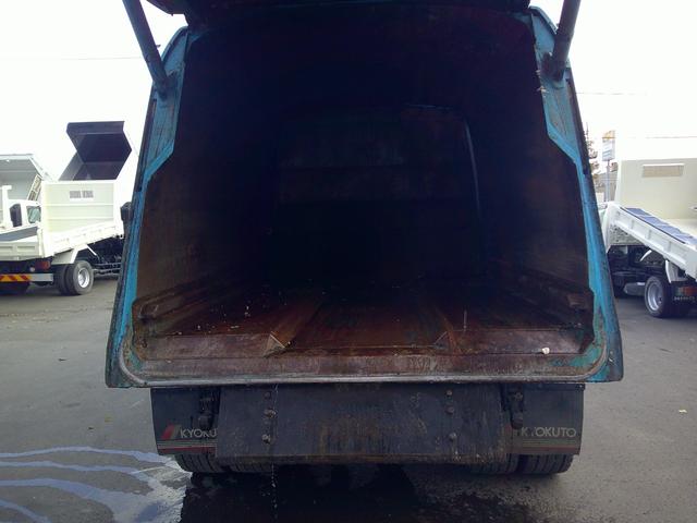フォワード 増トン プレス式 パッカー車 極東 10.2m3 3人乗り 積載6300k 連続作動 バックカメラ 車検令和8年9月(9枚目)