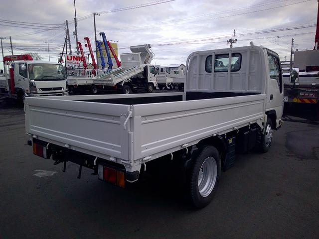 エルフトラック 2トン 4WD 平ボディ 積載2000k ダブルタイヤ(7枚目)