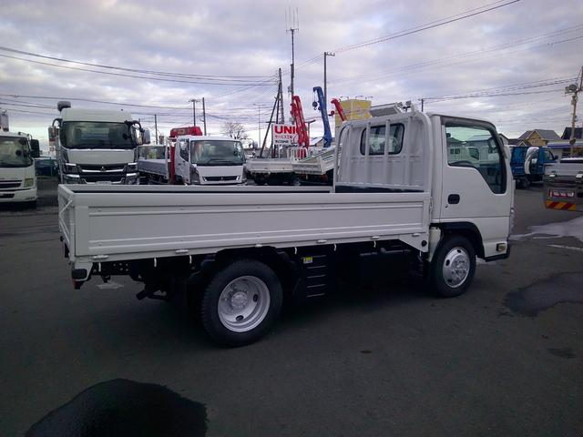 エルフトラック 2トン 4WD 平ボディ 積載2000k ダブルタイヤ(8枚目)