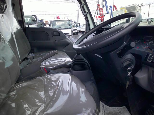 エルフトラック 2トン 4WD 平ボディ 積載2000k ダブルタイヤ(10枚目)