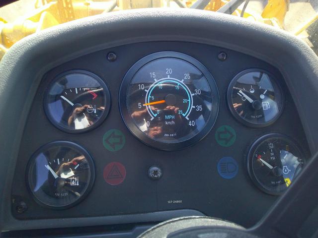 日本 CAT 910G ホイールローダー タイヤショベル ヒーター アワー3505h(23枚目)