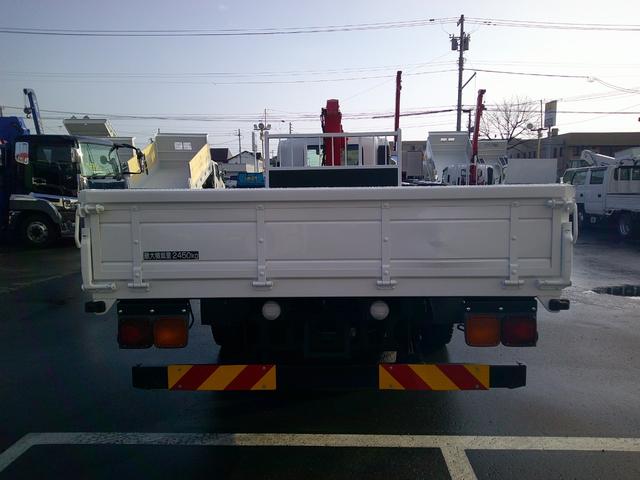 フォワード 4トン ロング 4段クレーン ユニック ラジコン 荷台内寸長さ540センチ 幅211センチ 積載2450k(6枚目)