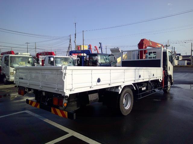 フォワード 4トン ロング 4段クレーン ユニック ラジコン 荷台内寸長さ540センチ 幅211センチ 積載2450k(7枚目)