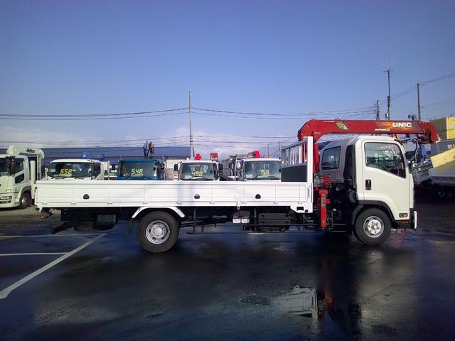 フォワード 4トン ロング 4段クレーン ユニック ラジコン 荷台内寸長さ540センチ 幅211センチ 積載2450k(8枚目)